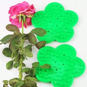 Outil de décapage des épines et des feuilles de rose en plastique FlowerCare, sécateur manuel pour l'arrangement floral, pour la décoration des roses - Product Image 4