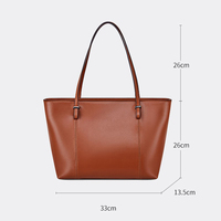 Sac à main rétro en cuir pour femme, vente en gros d'usine, OEM/ODM personnalisé, sac à bandoulière de haute qualité pour femme, sac fourre-tout pour étudiante
