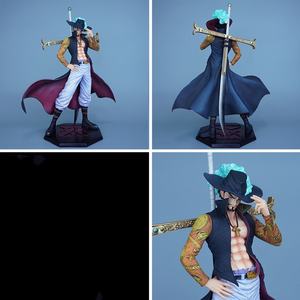 One Pieces Dracule Mihawk Hegemon Society: Hawkeye Oka <span class=keywords><strong>Shichibukai</strong></span> Swordmaster modelo de caja modelo figurita de juguete de dibujos animados - Product Image 2
