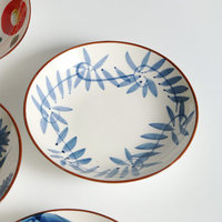 Vintage handgeschilderde keramische serveerschaal met meerdere bloemenmotieven, geschikt voor salade, pasta, Izakaya, B&B, bruiloft, feest, groothandel