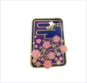 bt21 badges Suppliers-Épingle à revers en émail rigide, badge personnalisé en métal or rose fleur de cerisier bt21