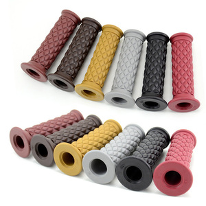 Poignées de guidon antidérapantes en caoutchouc KB pour moto 7/8" (22mm/24mm) pour Italika//Yamaha/<span class=keywords><strong>KYMCO</strong></span>/Intimidator/John - Product Image 1