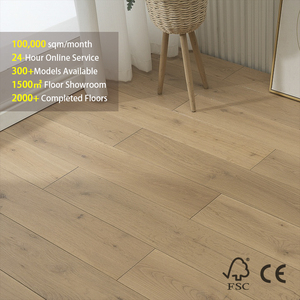 Suelo de madera maciza de <span class=keywords><strong>roble</strong></span> europeo 910mm Diseño moderno Sistema de bloqueo de clic de grado ABCD para uso interior de villas elegantes - Product Image 1