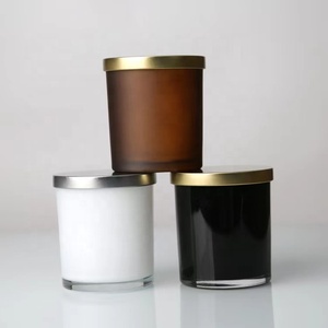 in Stock Hot Sale 200ml 320ml 440ml Black White Amber Candle Jars with Metal Lid and Custom Box for Soy Wax Home Decoration