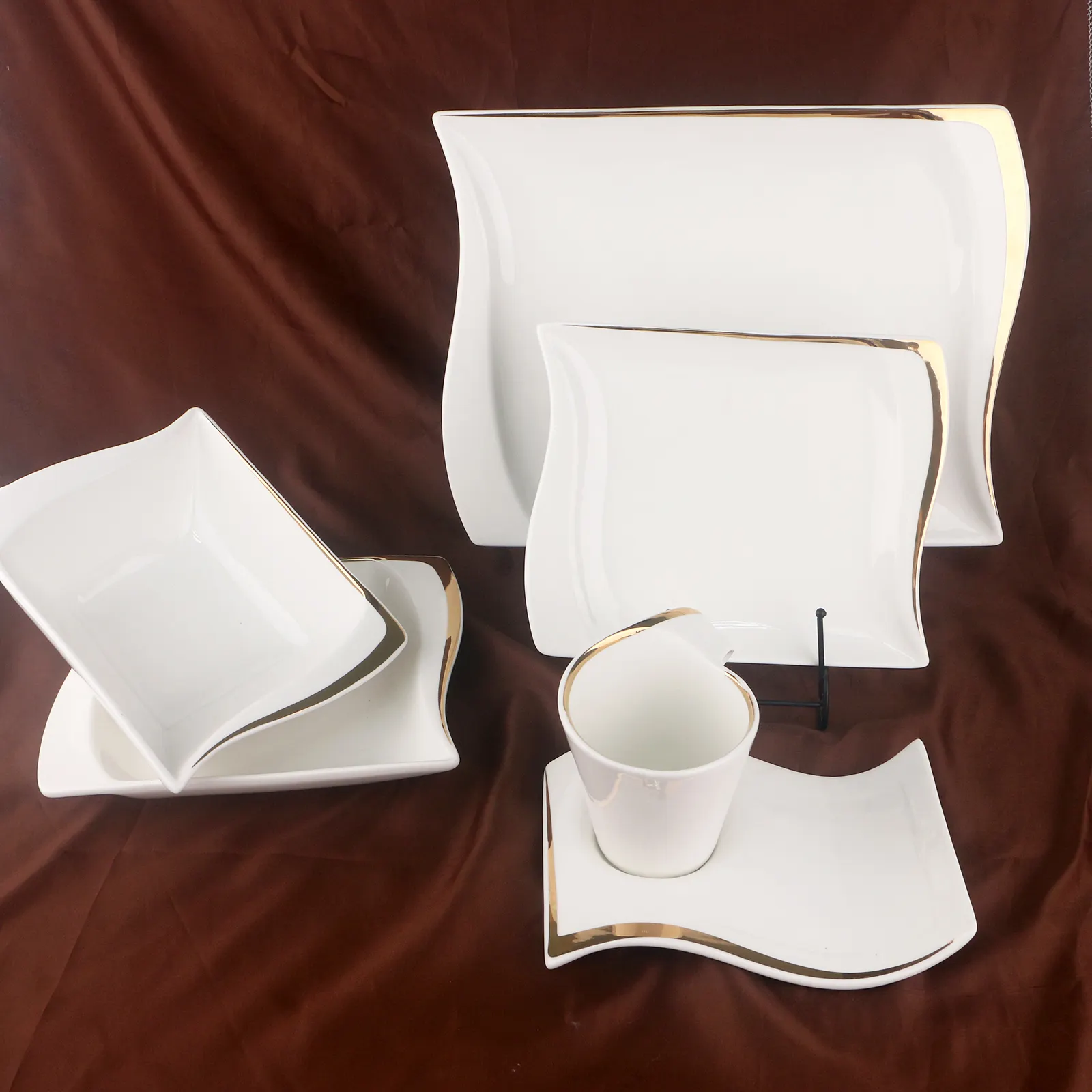 36 PCS novo design placas de aro de ouro única linha ouro osso china jogo de jantar personalizado de papel de ouro