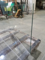 Panneaux de verre trempé personnalisés de haute qualité, résistants à la chaleur et à l'impact, pour murs-rideaux, bâtiments extérieurs et applications industrielles