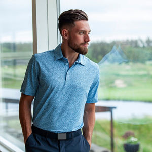 Chemise de golf de luxe en polyester spandex extensible dans les 4 sens pour hommes, polos et chapeaux imprimés personnalisés, design de t-shirt sans col - Product Image 6