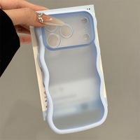 Étui antichoc mat effet peau avec bords ondulés pour iPhone 18 Pro Max / 17/16/15