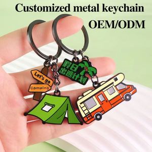 Llavero de metal personalizable con diseño de tienda de campaña de dibujos animados, pequeño colgante para autobús de viaje, RV, equipo de camping, ideal para vacaciones - Product Image 2