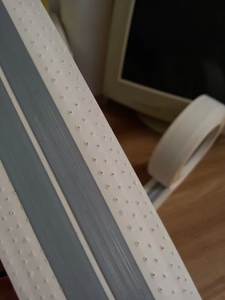 Cinta de esquina de metal de bajo <span class=keywords><strong>precio</strong></span> de fácil instalación <span class=keywords><strong>para</strong></span> paneles de yeso y protección de juntas - Product Image 2