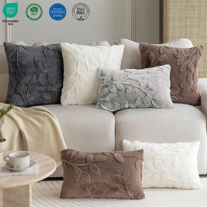 Housse de coussin en polaire douce et chaude pour canapé, personnalisable, pour décoration intérieure - Product Image 1