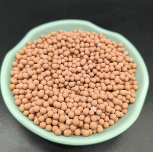 Catalyseur de tourmaline <span class=keywords><strong>d</strong></span>'alumine activée par granule de boule en céramique de haute qualité pour le destructeur <span class=keywords><strong>d</strong></span>'ozone <span class=keywords><strong>d</strong></span>'énergie de filtre à eau - Product Image 2