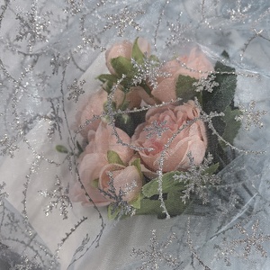 En stock – Nouveau tissu en <span class=keywords><strong>organza</strong></span> imprimé, motif <span class=keywords><strong>flocon</strong></span> <span class=keywords><strong>de</strong></span> <span class=keywords><strong>neige</strong></span> scintillant, <span class=keywords><strong>organza</strong></span> transparent pour fête costumée et emballage floral - Product Image 2