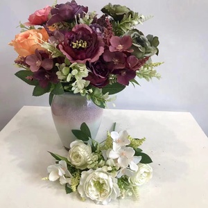 Arreglos Ramo de novia de seda Rosas Rojas Bolas de flores Decoraciones DE BODA Flores artificiales para centros de mesa - Product Image 6