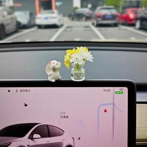 Mini Flower Rabbit Car <b>Ornament</b> Resin Cartoon Decor For Center Console <b>Easter</b> Gift - Product Image 3