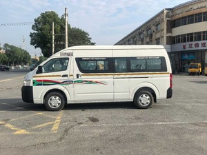 รถพยาบาล FOTON G9 สีแดงขาว ขับเคลื่อนสองล้อ พวงมาลัยขวา เกียร์ธรรมดา 5 สปีด เครื่องยนต์เบนซิน รถฉุกเฉิน - Product Image 6