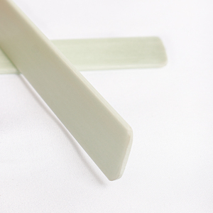 Barre en fibre de verre FRP haute résistance pour arcs Bande en fibre de verre époxy Barre plate pultrudée avec services de poinçonnage de pliage de soudage - Product Image 1