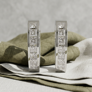Pendientes de Diamantes con Corte Princesa en Platino, Color D Natural, Certificados por GIA, Minimalistas, para Uso Diario, Oro Sólido de 18K, Sintéticos - Product Image 1