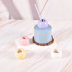 कस्टमाइज्ड लोगो 18 मिमी रीड डिफ्यूज़र बोतल स्क्रू प्लास्टिक सामग्री बॉल आकार कवर - Product Image 3