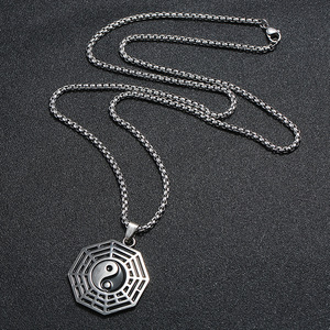Collana con Ciondolo Yin Yang in Acciaio Inossidabile Smaltato Nero Stile Retrò, Gioielli Tai Chi Gossip in Stile Cinese per Uomo e Donna - Product Image 2