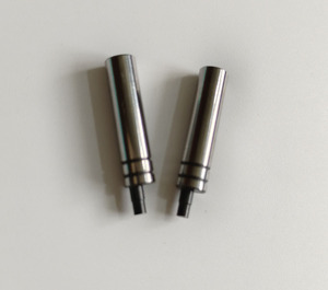 Goupilles excentriques droites en acier inoxydable usinées CNC, Goupilles droites usinées CNC - Product Image 3