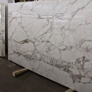 Dalle de marbre Calacatta Gold en pierre naturelle en gros pour projet de comptoir de bar - Product Image 2