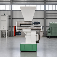 Machine automatique de fabrication de granulés d'aliments pour animaux à faible consommation d'énergie pour fermes de moyenne taille