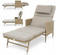 Chaise longue d'extérieur réglable en osier avec coussin d'accoudoirs