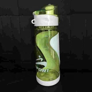 Bouteille d'eau en plastique pour le sport 550 ml, <span class=keywords><strong>shaker</strong></span> à protéines, bouteille portable anti-fuite pour l'eau avec poignée, sans BPA - Product Image 4