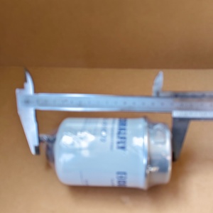 Separador de Agua y Combustible 84565926 87803443 FS19972 P551434 BF9828-D BF9828D - Product Image 3