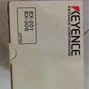 Sensor Óptico Keyence Ex-201 Ex-305 12-24V Para Uso Industrial Hecho en Japón - Product Image 1