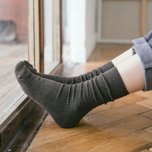 Diseño conciso citar Calcetines de marca de lujo de Slouch Calcetines - Product Image 5