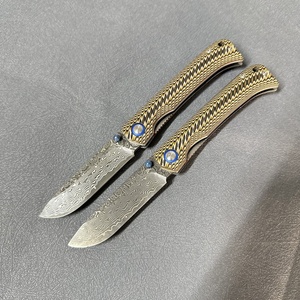 Textura rugosa <span class=keywords><strong>Piel</strong></span> de pitón como mango G10 Cuchillo plegable de Damasco Bolsa de PU Agujero de cordón con ESTUCHE DE REGALO Cuchillo de bolsillo - Product Image 2