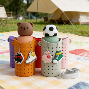 Vente en gros et sur mesure de manchons de protection en silicone pour bouteilles, housses en silicone pour gobelets - Product Image 2