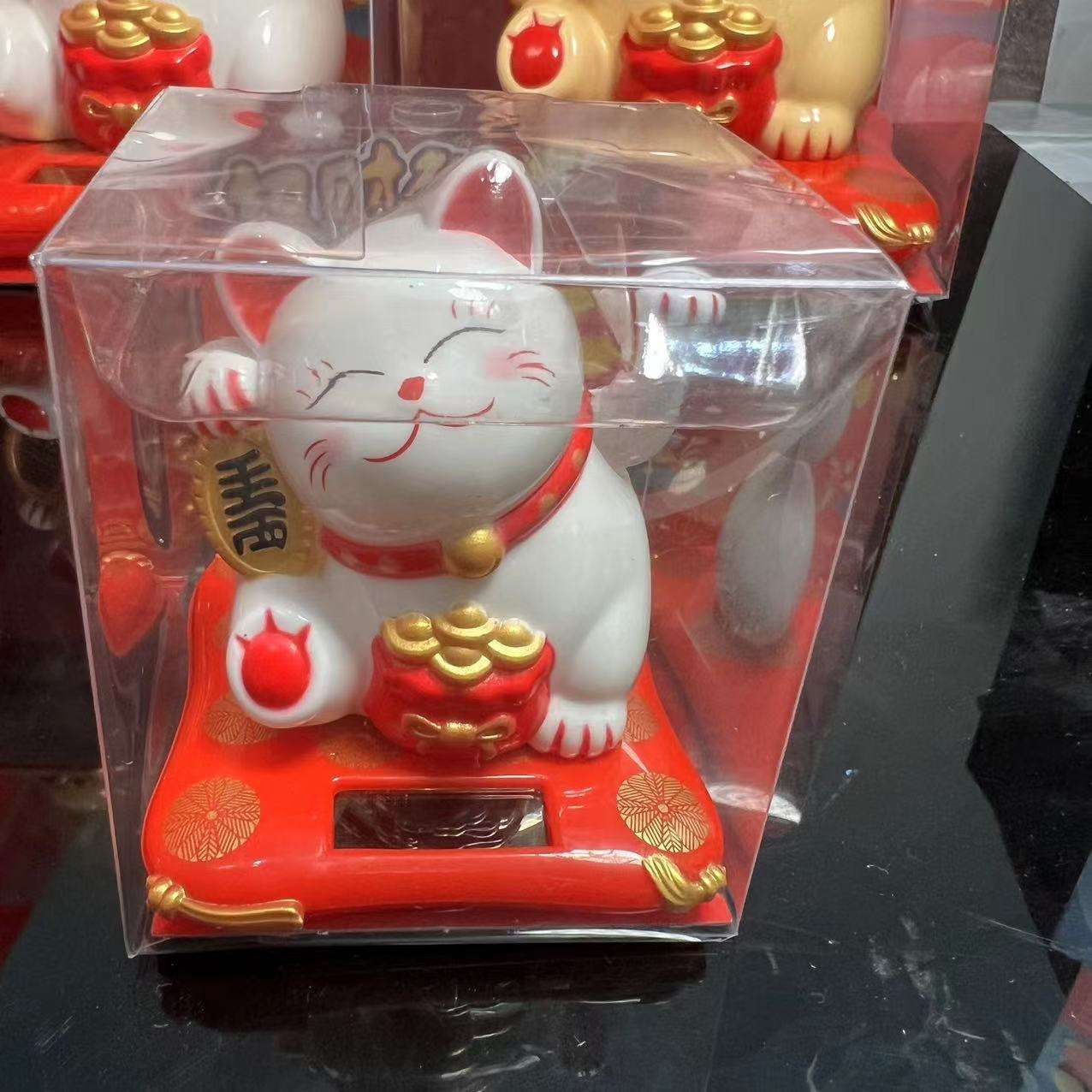 The new 2.5 Fortune White