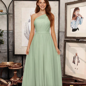 ชุดเพื่อนเจ้าสาวสีฟ้าอมเทา ผ้าชีฟอง ไร้สายรัดไหล่ ยาวกรอมพื้น แต่งระบายและจับจีบ เป็นมิตรกับสิ่งแวดล้อม แรงบันดาลใจจากมหาสมุทร ดีไซน์ทันสมัย มีบราในตัว เหมาะสำหรับงานชายหาด - Product Image 3