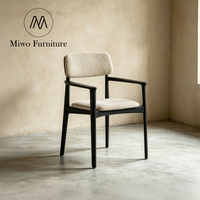 Chaise de salle à manger familiale de style moderne, chaise en bois massif et tissu, chaise de restaurant, chaise de banquet d'hôtel, fauteuil de mariage