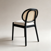 Chaise de salle à manger en bois à cadre noir mat, dossier ovale de style moderne du milieu du siècle, coussin beige amovible, durable, légère et stable pour appartement