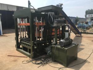 QT 5-15全自動ビッグ生産ラインコンクリート固体レンガ製造機ブラジル中空舗装ブロック中国工場 - Product Image 4