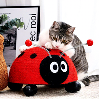 Grattoir pour chat en sisal naturel avec boule interactive à ressort, motif coccinelle mignonne, pour l'affûtage des griffes des chats d'intérieur - Vente en gros
