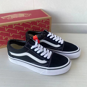 Laag Uitgesneden Retro Licht <span class=keywords><strong>Joker</strong></span> Canvas Schoenen Voor Jongens Meisjes Modieuze Vetersluiting Mesh Voering Doek Bovenmateriaal Modetrend - Product Image 1