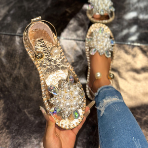 Sandalias planas con flores de perlas para mujer, estilo hada, con punta abierta, ideales para combinar con faldas en verano. - Product Image 6