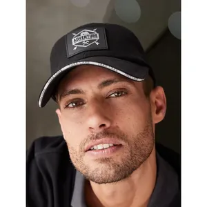 Gorra de 6 Paneles Estilo Raver, Personalizable para Merchandising - Product Image 1