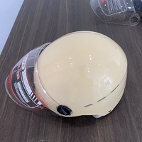 Casques demi-face personnalisables avec visière solaire rétractable