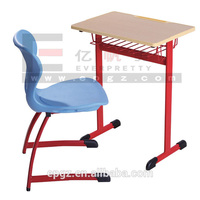Bureau et chaise d'école à bas prix Table et chaise d'étudiant Bureau et chaise trapézoïdaux pour salle de classe intelligente