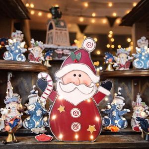 Décorations suspendues en bois de bonhomme de neige de Noël avec lumières pour la décoration des fêtes de Noël - Product Image 2