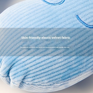 Dudu Fish <span class=keywords><strong>U</strong></span>-förmiger Memory Foam Umwelt freundliches leichtes Reise kissen für 0-24 Monate Auto fahrten Kreatives Geschenk - Product Image 3
