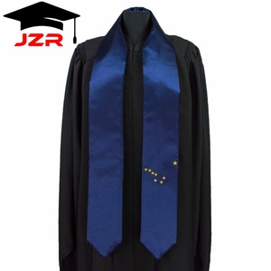 Bufanda de Graduación Unisex 100% Satén con Estampado Digital para Estudiantes de Estudios en el Extranjero con Elementos de Bandera Nacional - Product Image 5