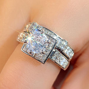 Anello di fidanzamento con diamanti in oro bianco da donna, taglio rotondo naturale brillante, colore G, pietre laterali DJ019 - Product Image 6