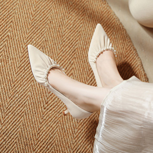 Zapatos de Tacón Bajo con Punta en Pico para Mujer, de Cuero Genuino, con Decoración de Perlas, Estilo Mary Jane, Cómodos, Formales, para Todas las Temporadas - Product Image 2